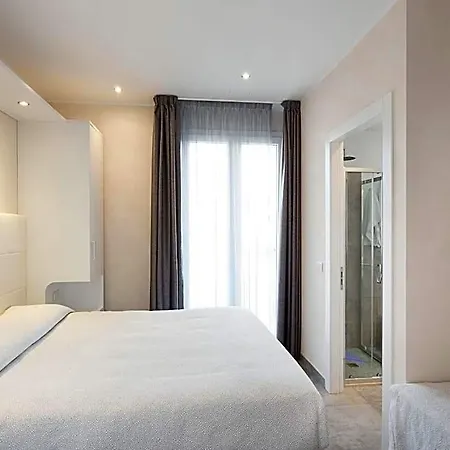 White & Apartahotel Bellaria-Igea Marina