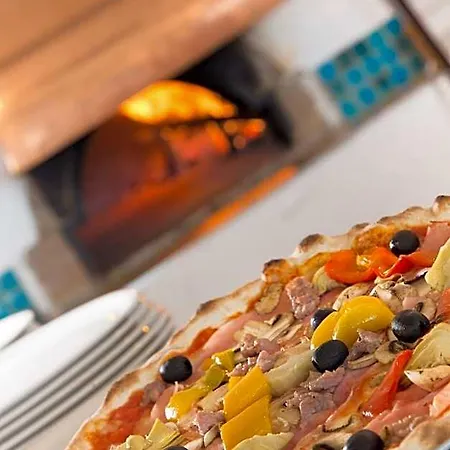 Aparthotel White & Bellaria-Igea Marina
