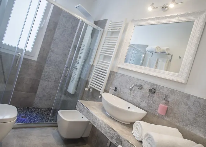 White & Hotel apartamentowy Bellaria-Igea Marina