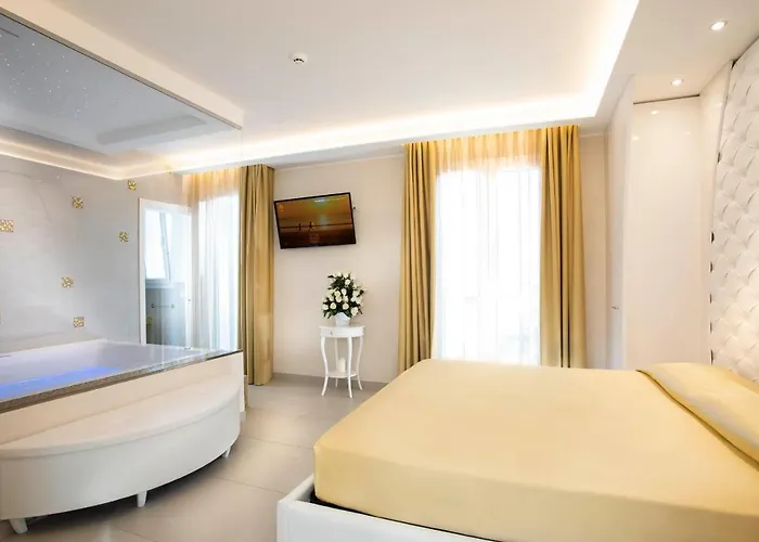 White & Bellaria-Igea Marina