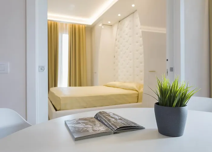 White & Hotel apartamentowy