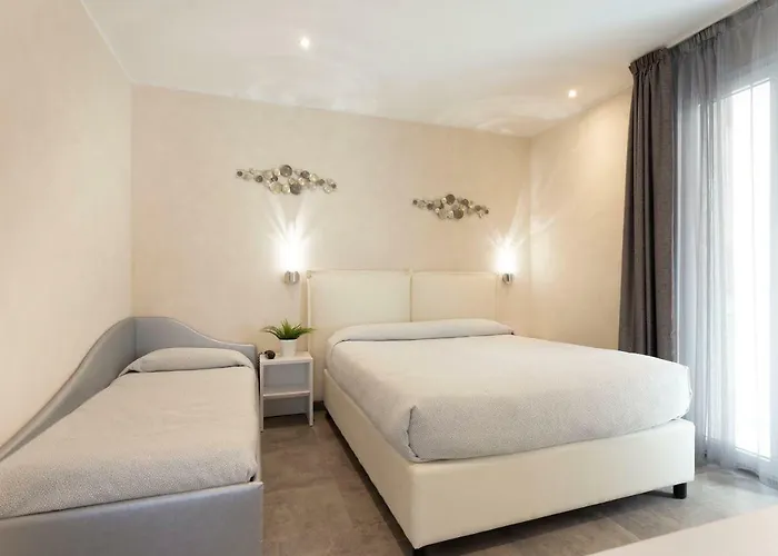 White & Hotel apartamentowy Bellaria-Igea Marina